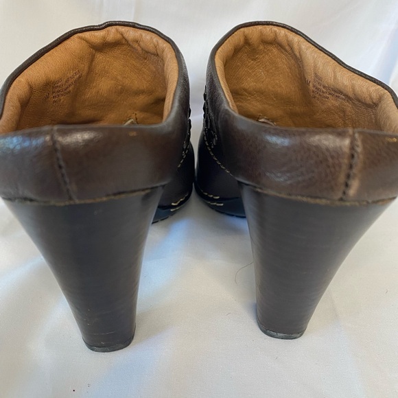Sofft brown leather studded heeled mule size 7.5. Very gently used. - Picture 9 of 16